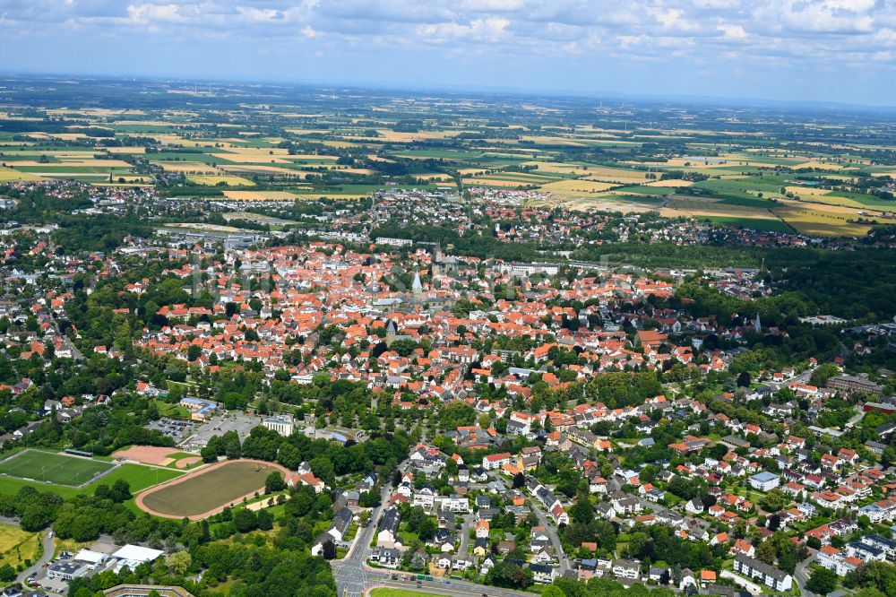 Luftaufnahme Soest - Altstadtbereich und Innenstadtzentrum in Soest im Bundesland Nordrhein-Westfalen, Deutschland