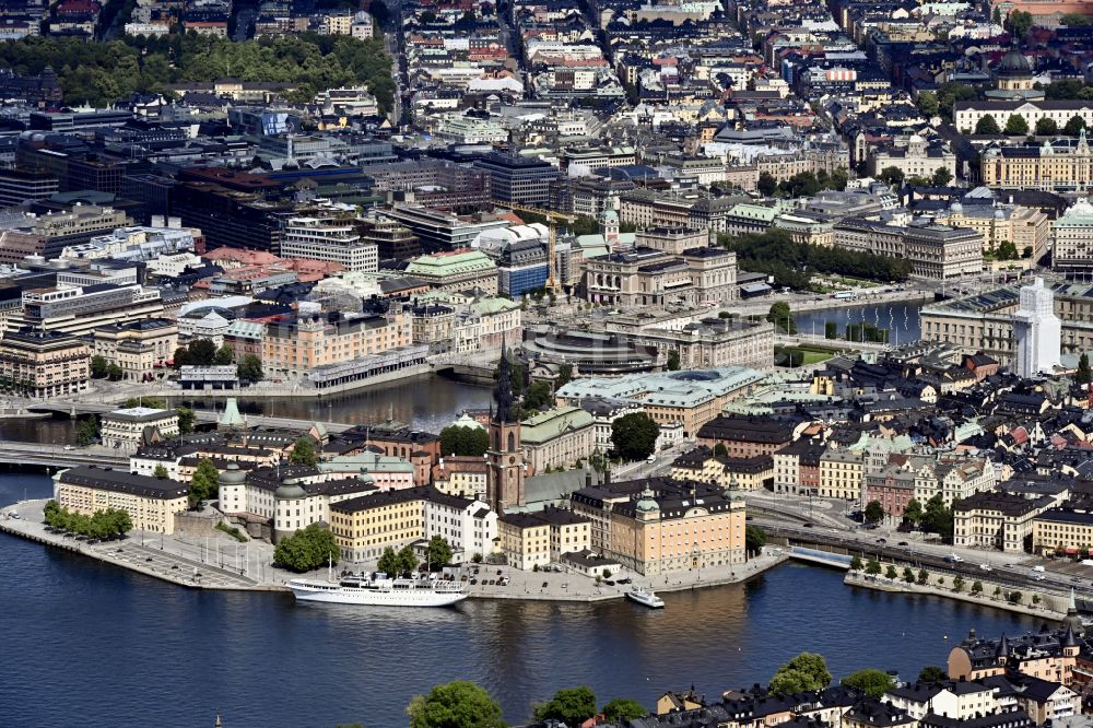 Luftaufnahme Stockholm - Altstadtbereich und Innenstadtzentrum in Stockholm in Stockholms län, Schweden