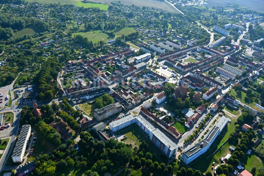 Strasburg (Uckermark) aus der Vogelperspektive: Altstadtbereich und Innenstadtzentrum in Strasburg (Uckermark) im Bundesland Mecklenburg-Vorpommern, Deutschland