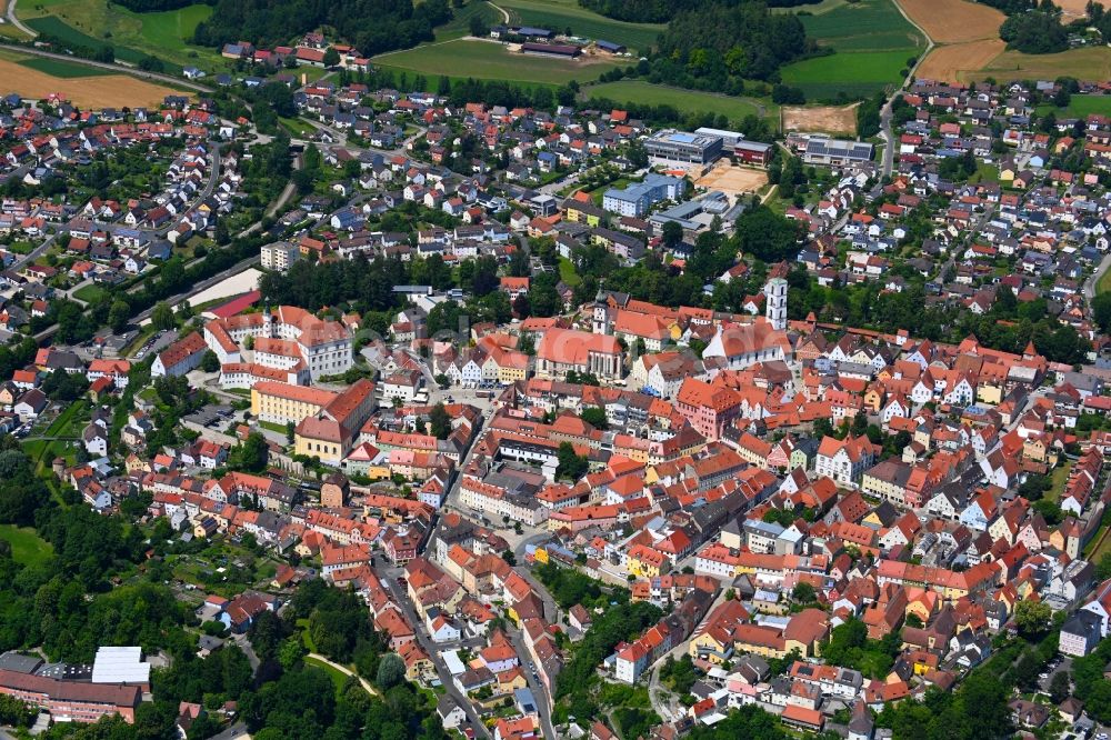 Luftaufnahme Sulzbach-Rosenberg - Altstadtbereich und Innenstadtzentrum in Sulzbach-Rosenberg im Bundesland Bayern, Deutschland