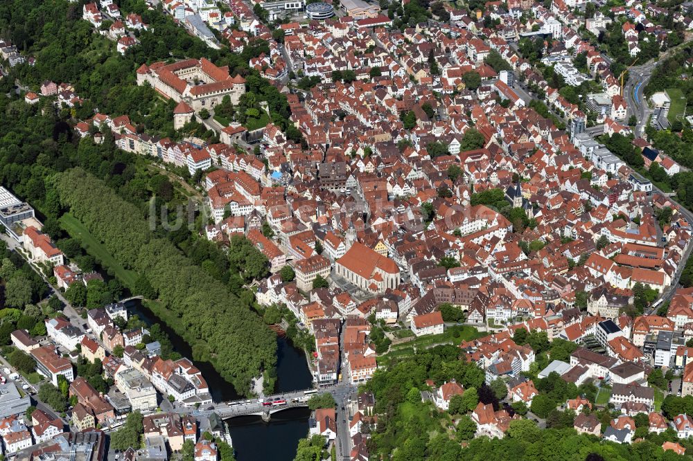 Tübingen von oben - Altstadtbereich und Innenstadtzentrum in Tübingen im Bundesland Baden-Württemberg, Deutschland