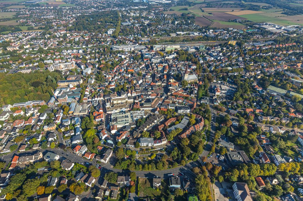 Unna aus der Vogelperspektive: Altstadtbereich und Innenstadtzentrum in Unna im Bundesland Nordrhein-Westfalen, Deutschland