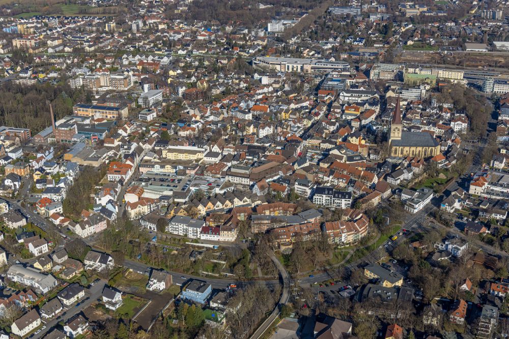 Unna von oben - Altstadtbereich und Innenstadtzentrum in Unna im Bundesland Nordrhein-Westfalen, Deutschland