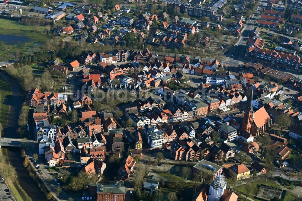 Luftaufnahme Winsen (Luhe) - Altstadtbereich und Innenstadtzentrum in Winsen (Luhe) im Bundesland Niedersachsen, Deutschland