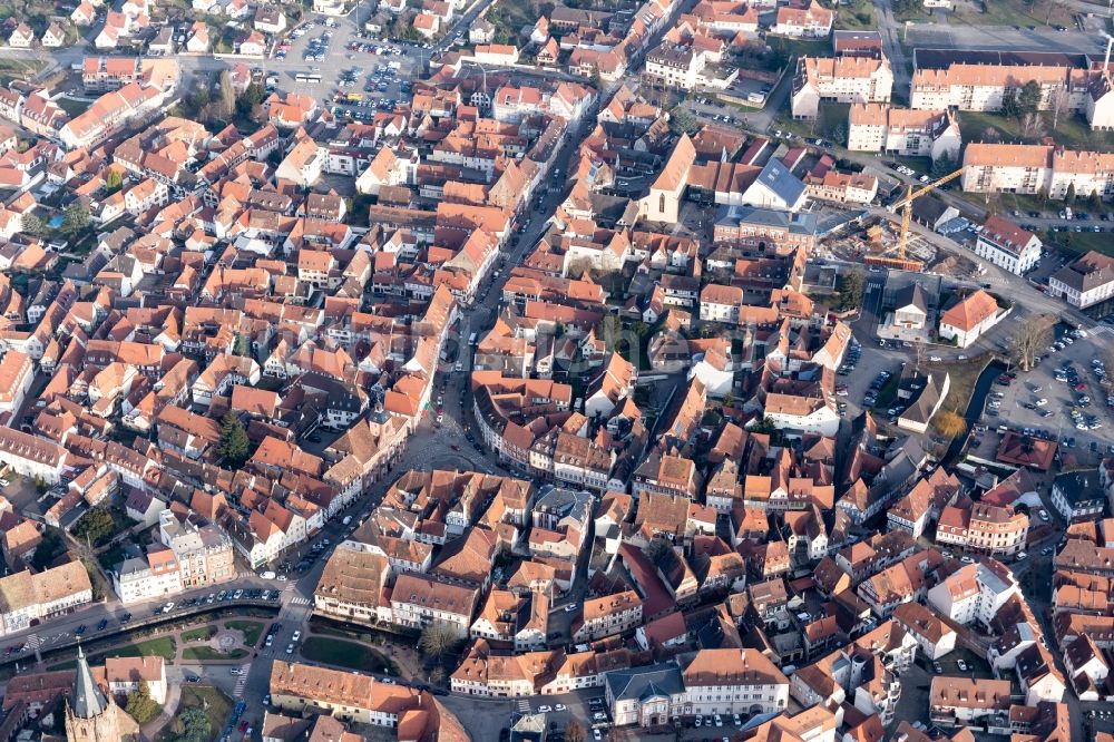 Luftbild Wissembourg - Altstadtbereich und Innenstadtzentrum in Wissembourg in Grand Est, Frankreich