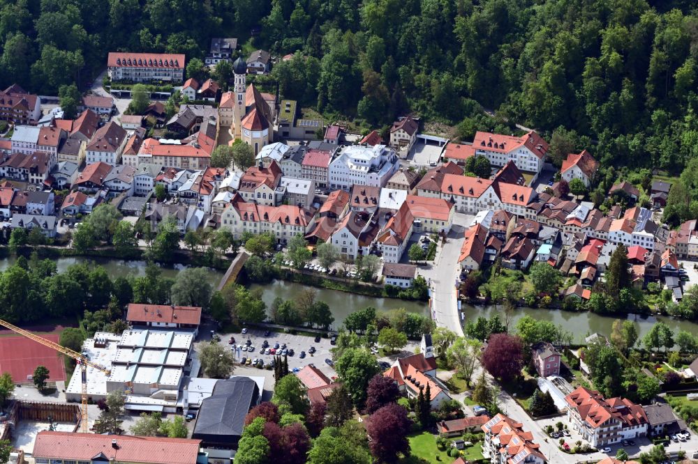 Luftaufnahme Wolfratshausen - Altstadtbereich und Innenstadtzentrum in Wolfratshausen im Bundesland Bayern, Deutschland