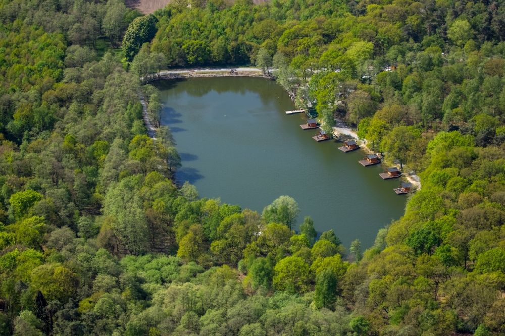 Luftbild Bottrop - Angelpark Zur Grafenmühle im Grafenwald in Bottrop im Bundesland Nordrhein-Westfalen, Deutschland