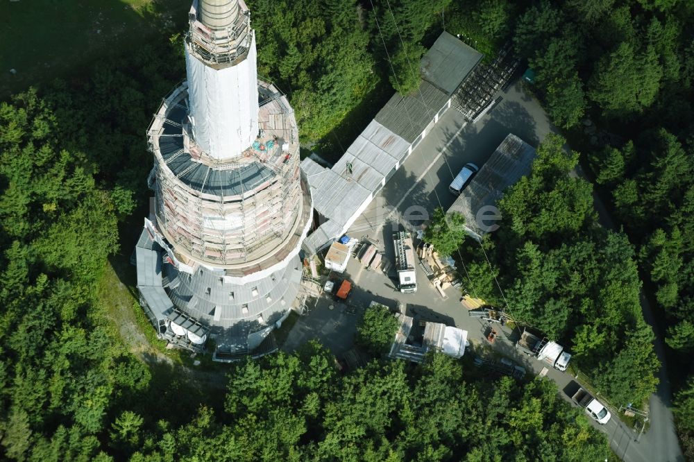 Luftbild Bischofsgrüner Forst - Antennen- Sendeturm und Funkmast Sender Ochsenkopf in Bischofsgrün im Bundesland Bayern