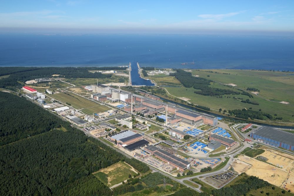 Freesendorf aus der Vogelperspektive: Areal des ehemaligen Kernkraftwerkes Lubmin im Bundesland Mecklenburg-Vorpommern