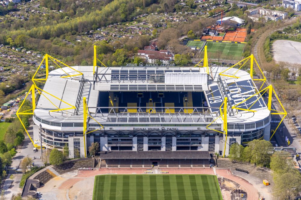 Luftbild Dortmund - Arena des BVB - Stadion Signal Iduna Park in Dortmund im Bundesland Nordrhein-Westfalen, Deutschland