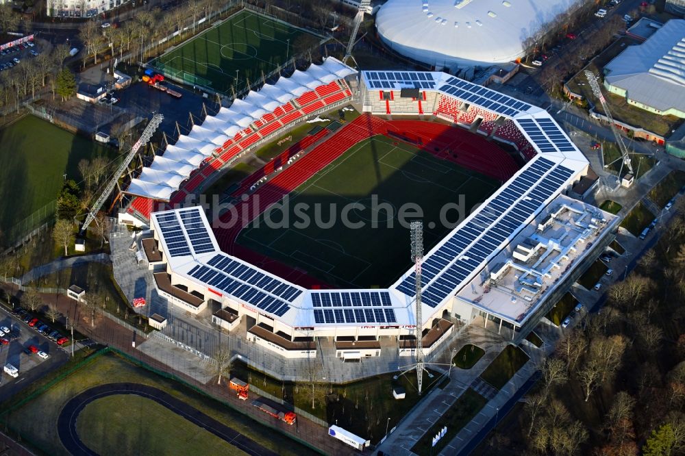 Erfurt von oben - Arena des Stadion Steigerwaldstadion in Erfurt im Bundesland Thüringen