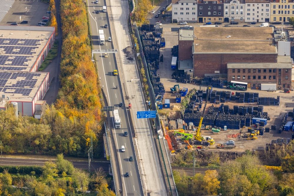 Witten von oben - Aspaltierungsarbeiten entlang der Trasse und des Streckenverlaufes der BAB A40 mit Reparaturarbeiten in Witten im Bundesland Nordrhein-Westfalen, Deutschland