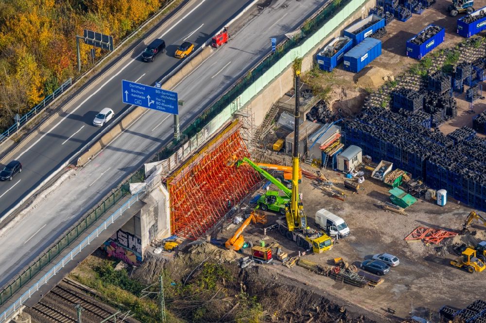 Luftbild Witten - Aspaltierungsarbeiten entlang der Trasse und des Streckenverlaufes der BAB A40 mit Reparaturarbeiten in Witten im Bundesland Nordrhein-Westfalen, Deutschland