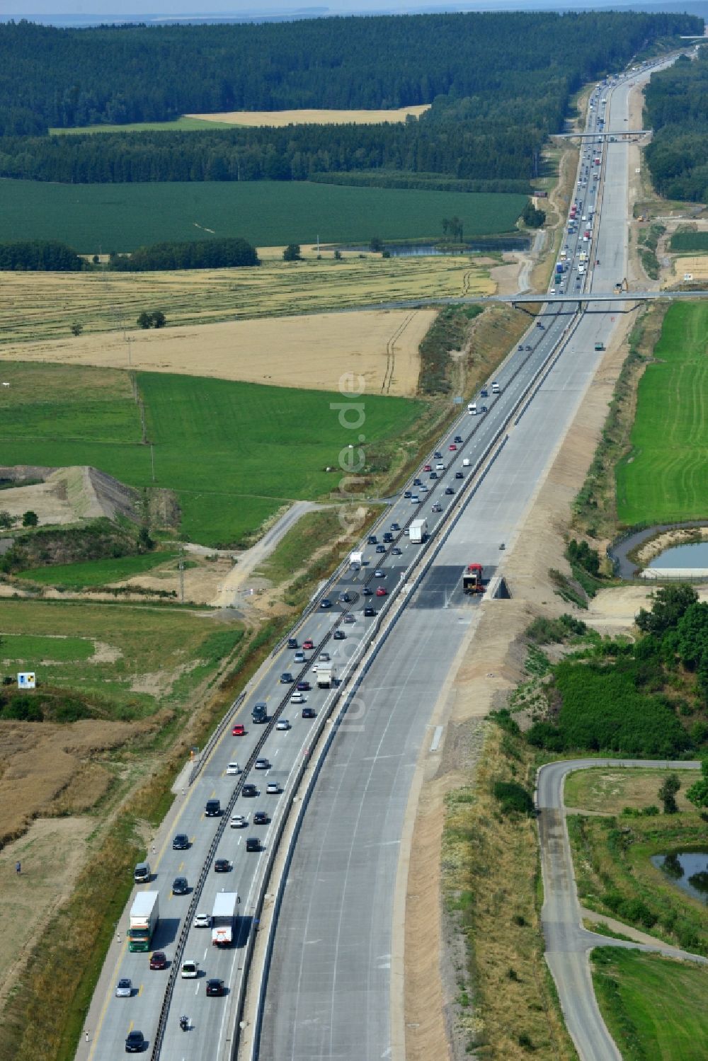 Luftaufnahme Moßbach - Ausbau- Arbeiten und Baustellen an der Streckenführung der BAB Bundesautobahn A9 bei Moßbach in Thüringen