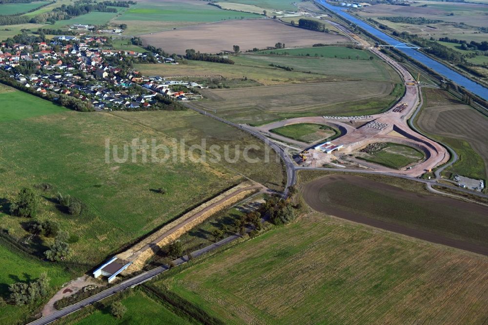 Luftaufnahme Haldensleben - Ausbau der Ortsumgehung im Straßenverlauf der B71 in Haldensleben im Bundesland Sachsen-Anhalt, Deutschland