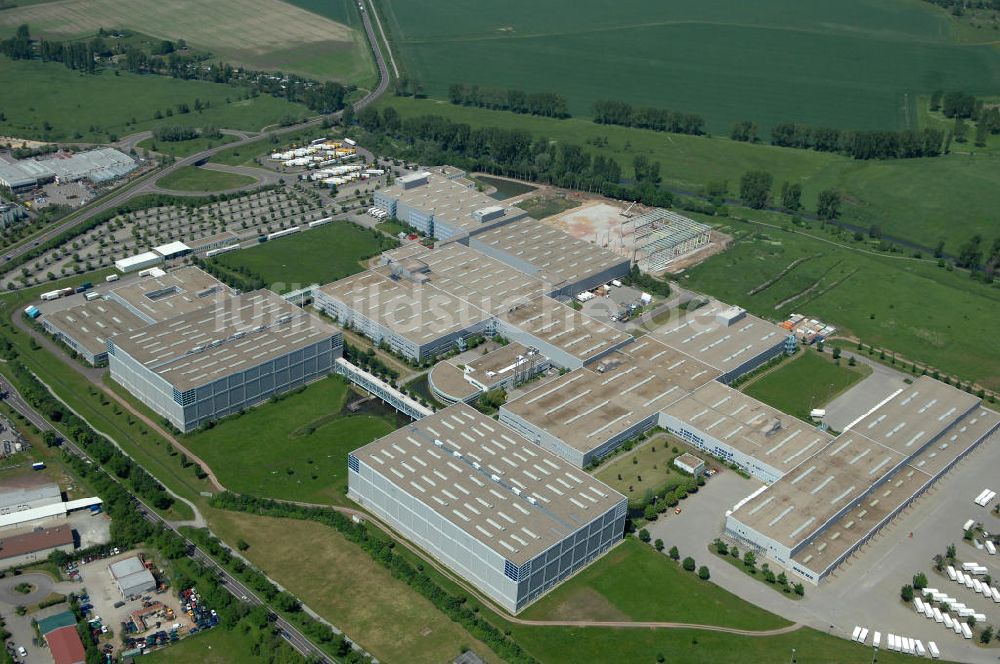 Haldensleben von oben - Ausbauarbeiten am Warenverteil- und Logistikzentrum in Haldensleben