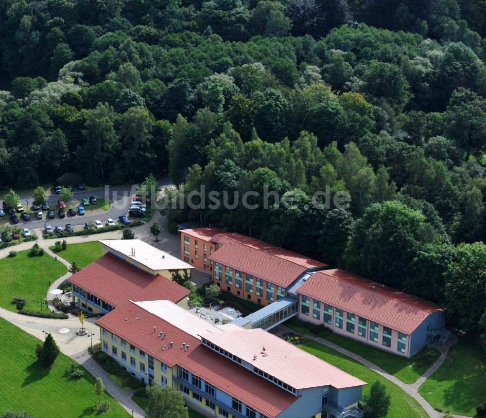 Friedrichroda von oben - Ausbildungszentrum BGN Reinhardsbrunn in Thüringen
