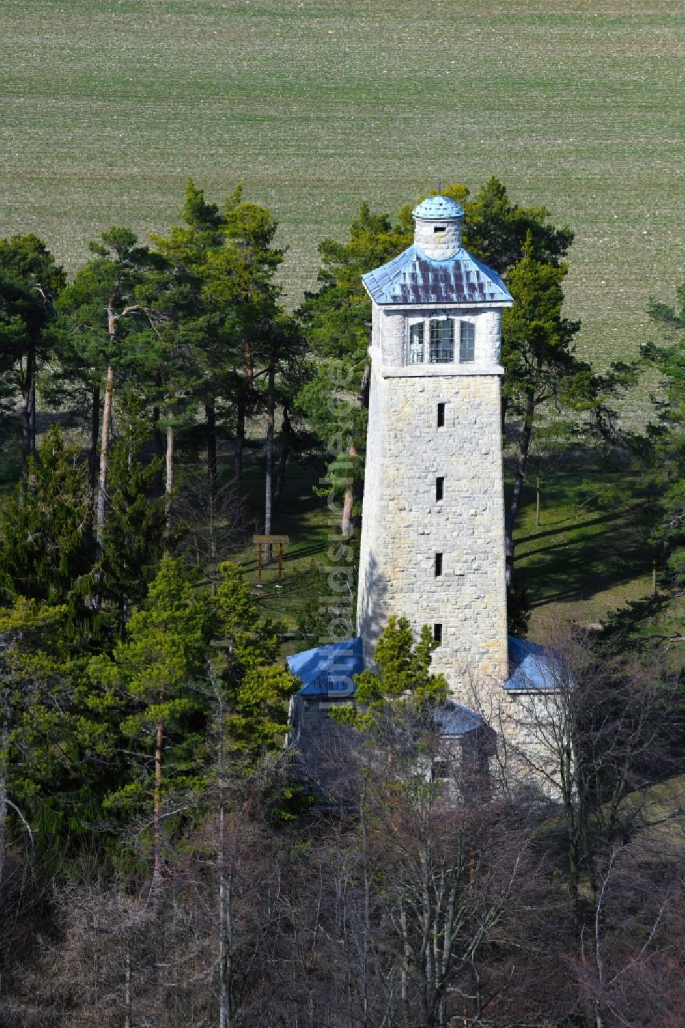 Kiliansroda von oben - Aussichtsturm Carolinenturm bei Kiliansroda im Bundesland Thüringen, Deutschland