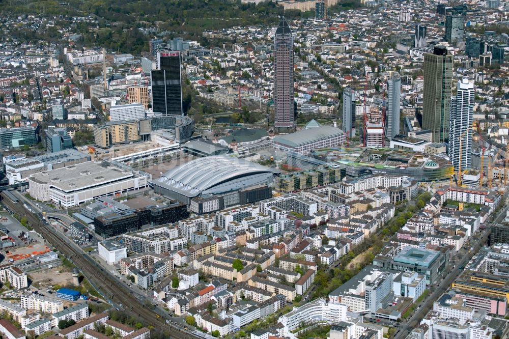 Luftbild Frankfurt am Main - Ausstellungsgelände und Messehallen der Messe in Frankfurt am Main im Bundesland Hessen
