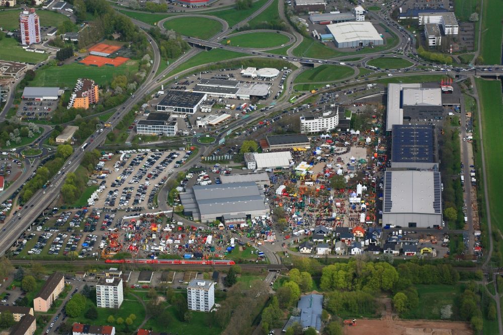 Luftbild Offenburg - Ausstellungsgelände und Messehallen der Messe Offenburg Ortenau GmbH in Offenburg im Bundesland Baden-Württemberg, Deutschland