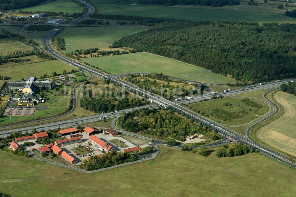 Rangsdorf aus der Vogelperspektive: Autobahn- Abfahrt der BAB A10 - B96 in Rangsdorf im Bundesland Brandenburg