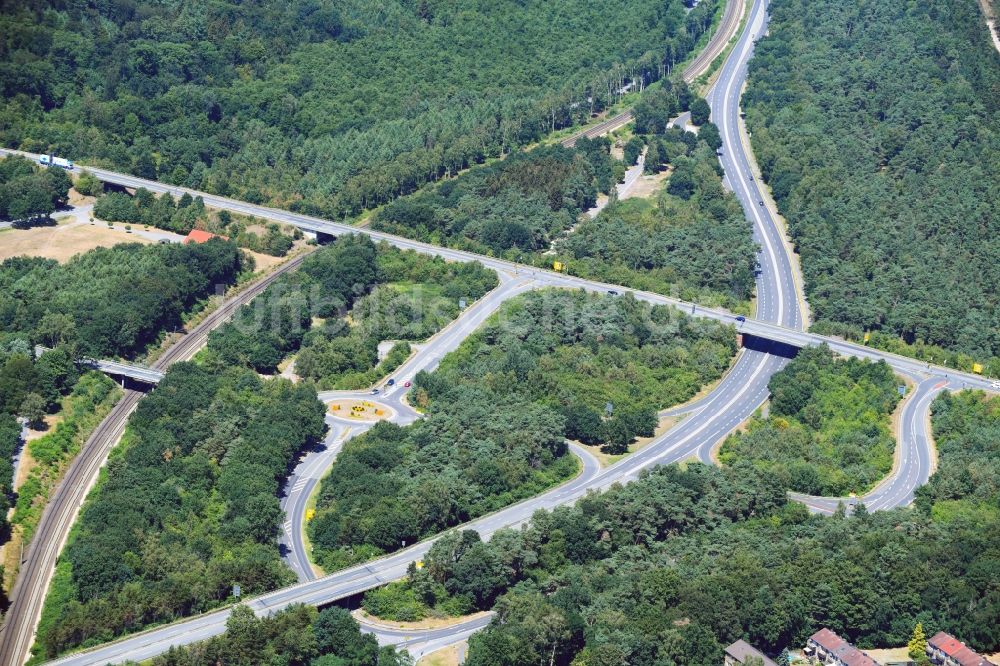 Luftbild Meppen - Autobahn- Abfahrt der E 223 zur Bundesstraße 70 in Meppen im Bundesland Niedersachsen, Deutschland