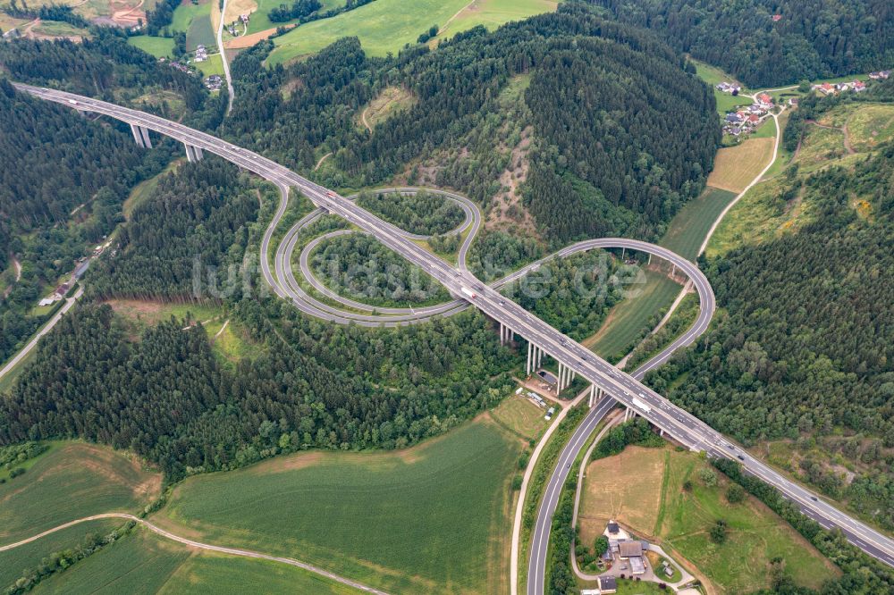 Luftaufnahme Sankt Andrä - Autobahn- Anschlussstelle der BAB A Sankt Andrä in Sankt Andrä in Kärnten, Österreich