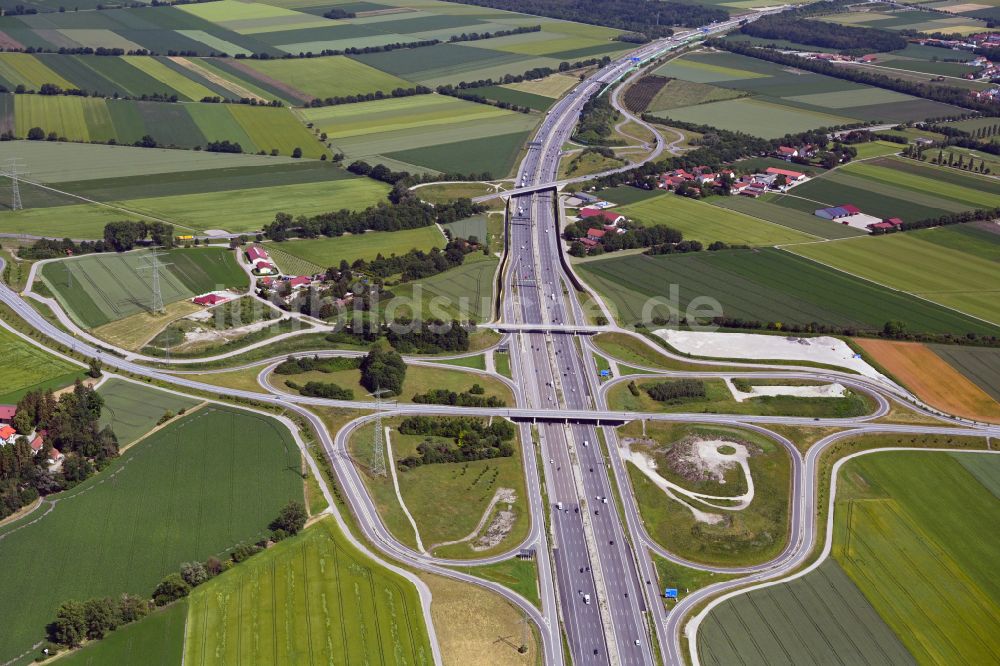 Luftbild Unterföhring - Autobahn- Anschlussstelle der BAB A99 in Unterföhring im Bundesland Bayern, Deutschland