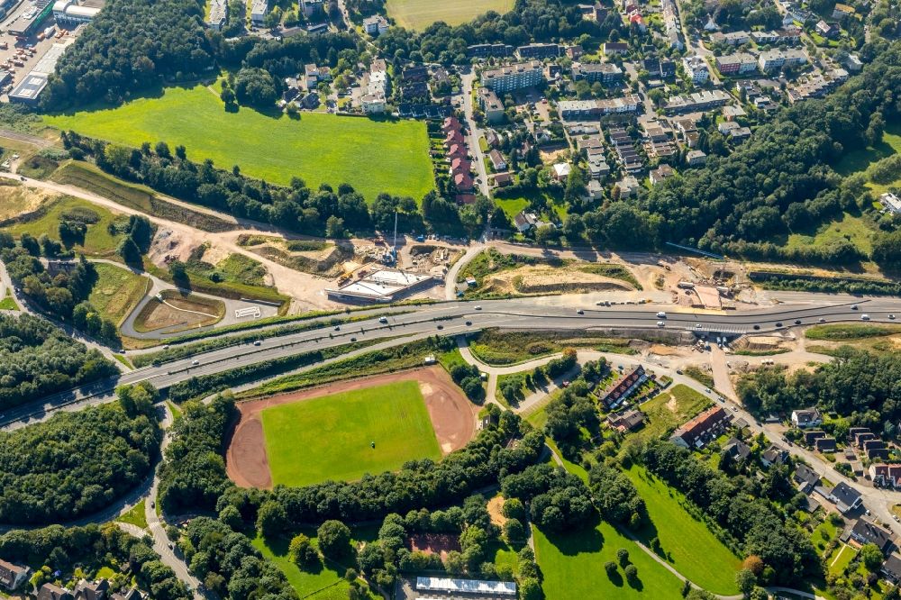 Bochum aus der Vogelperspektive: Autobahn- Ausbau und Spur- Verbreiterung im Streckenverlauf der BAB A44 in Bochum im Bundesland Nordrhein-Westfalen