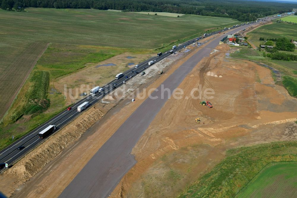 Luftbild Oberkrämer - Autobahn- Ausbau und Spur- Verbreiterung im Streckenverlauf der BAB A10 in Oberkrämer im Bundesland Brandenburg, Deutschland