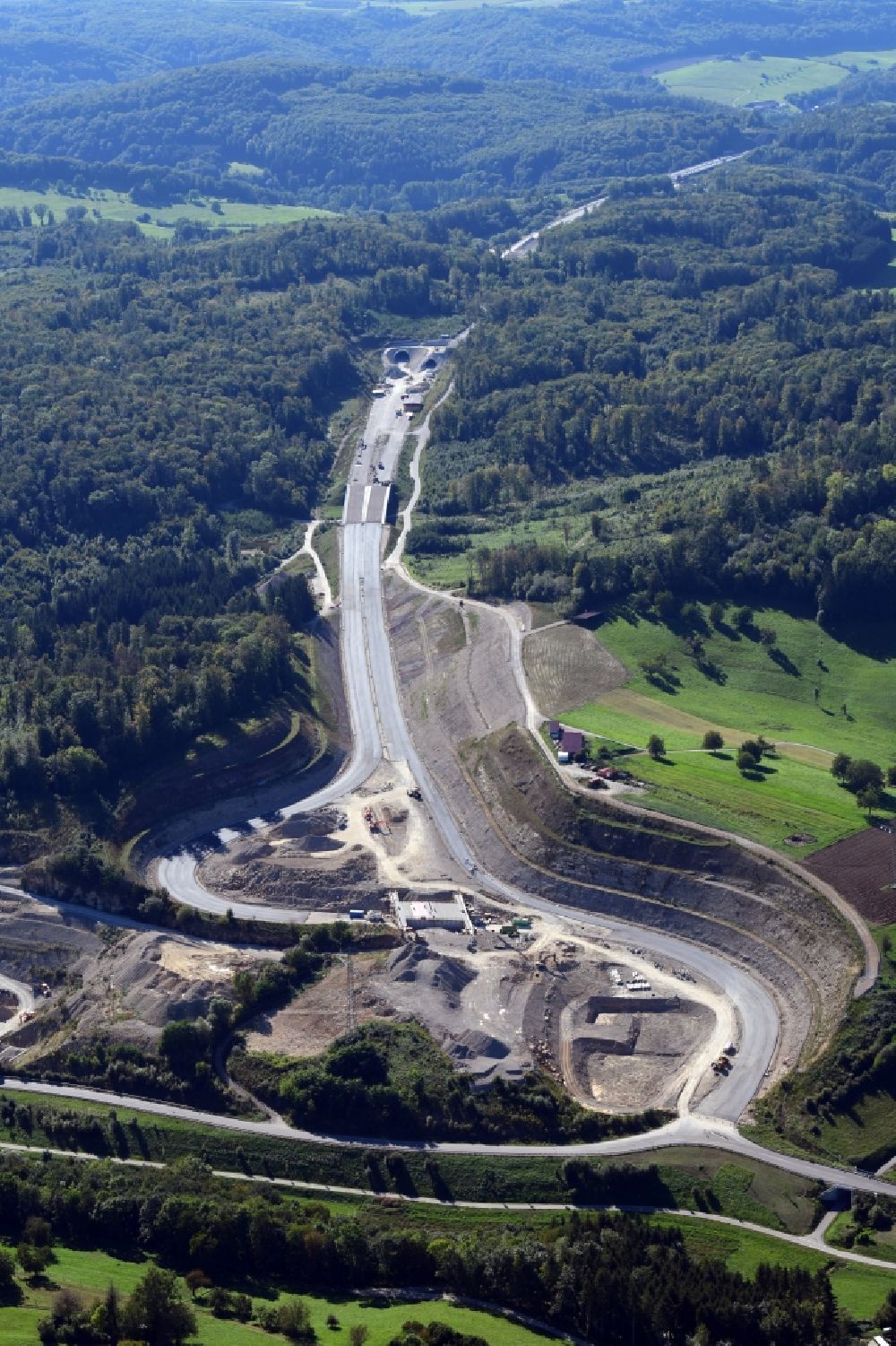 Luftbild Rheinfelden (Baden) - Autobahn- Baustelle entlang der Trasse der A98 über den Dinkelberg im Bereich der Anschlussstelle Rheinfelden-Ost bei Rheinfelden (Baden) im Bundesland Baden-Württemberg, Deutschland
