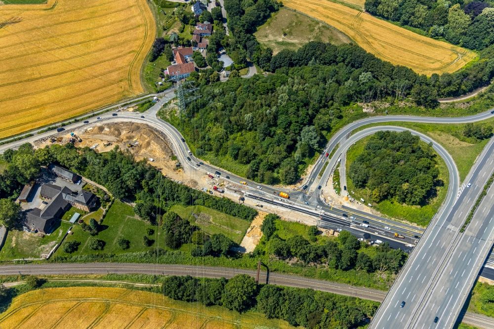 Luftaufnahme Witten - Autobahn- Baustellen entlang der Trasse und des Streckenverlaufes der BAB A44 in Witten im Bundesland Nordrhein-Westfalen, Deutschland