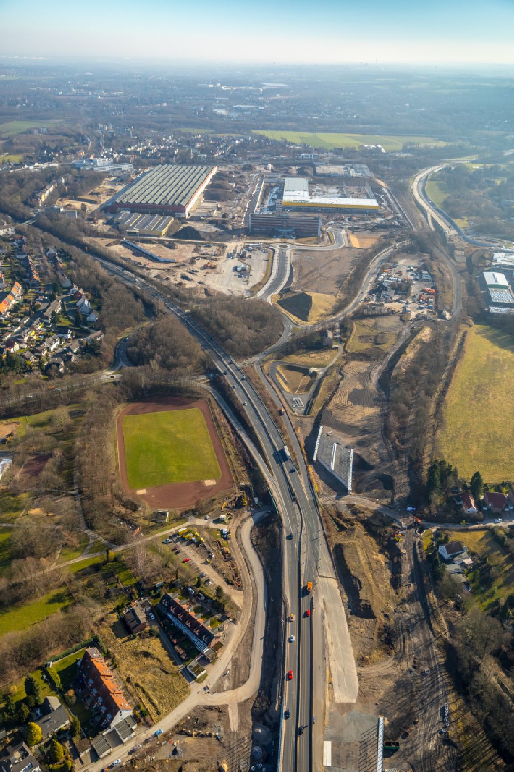 Luftaufnahme Bochum - Autobahn- Baustellen entlang der Trasse und des Streckenverlaufes der A448 und des Nordring in Bochum im Bundesland Nordrhein-Westfalen, Deutschland