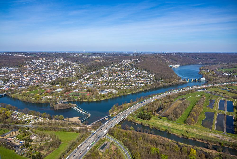 Luftbild Hagen - Autobahn- Brückenbauwerk der BAB A1 über die Volme an der Stauanlage Stiftsmühle der Ruhr in Hagen im Bundesland Nordrhein-Westfalen, Deutschland