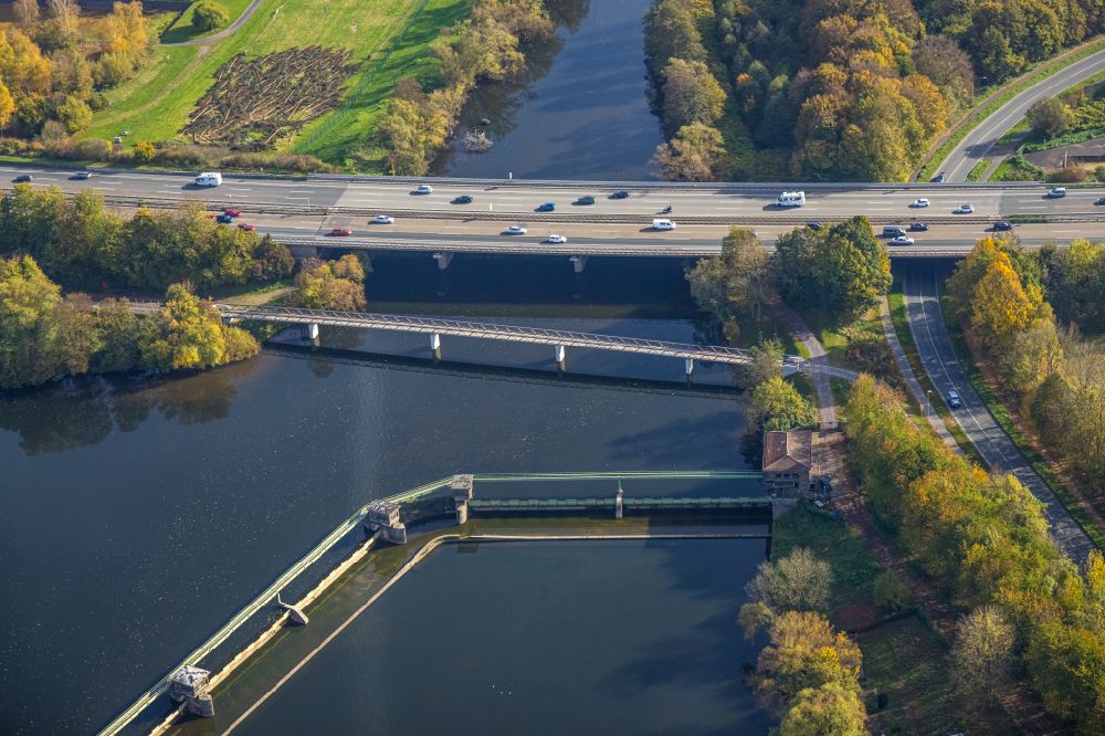 Hagen von oben - Autobahn- Brückenbauwerk der BAB A1 über die Volme an der Stauanlage Stiftsmühle der Ruhr in Hagen im Bundesland Nordrhein-Westfalen, Deutschland