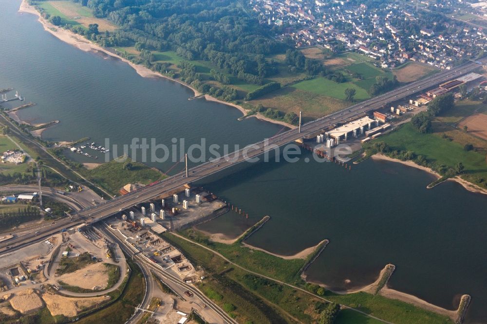 Leverkusen von oben - Autobahn- Brückenbauwerk der BAB A1 in Leverkusen im Bundesland Nordrhein-Westfalen, Deutschland