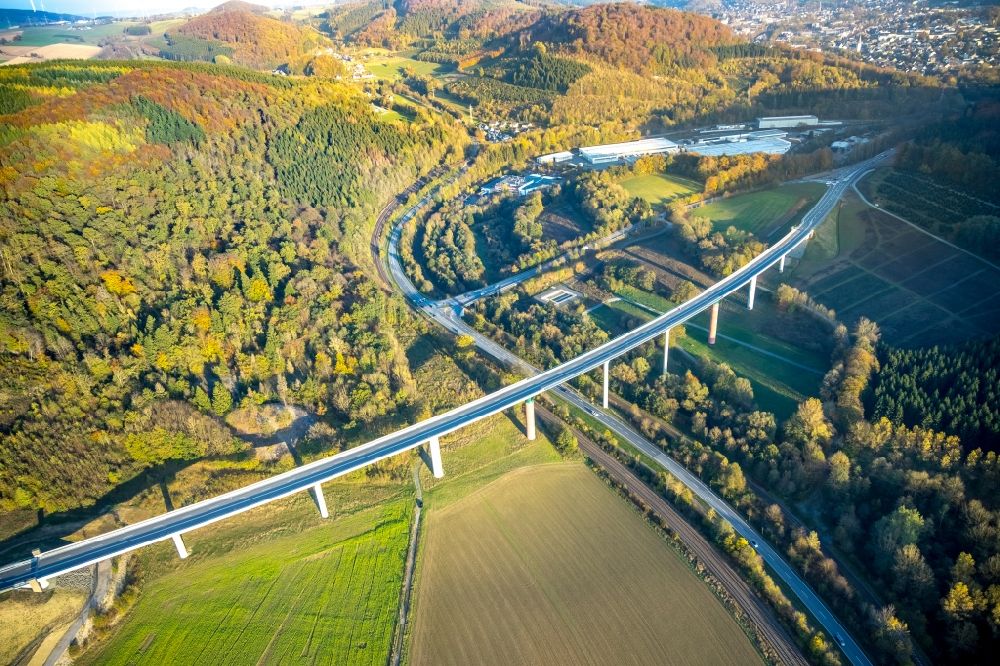 Luftbild Bestwig - Autobahn- Brückenbauwerk der BAB A 46 - B480n Neue Ruhrtalbrücke Bermecke in Bestwig im Bundesland Nordrhein-Westfalen