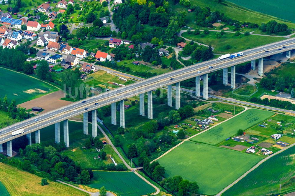 Luftaufnahme Sulz am Neckar - Autobahn- Brückenbauwerk der BAB A81 in Sulz am Neckar im Bundesland Baden-Württemberg, Deutschland