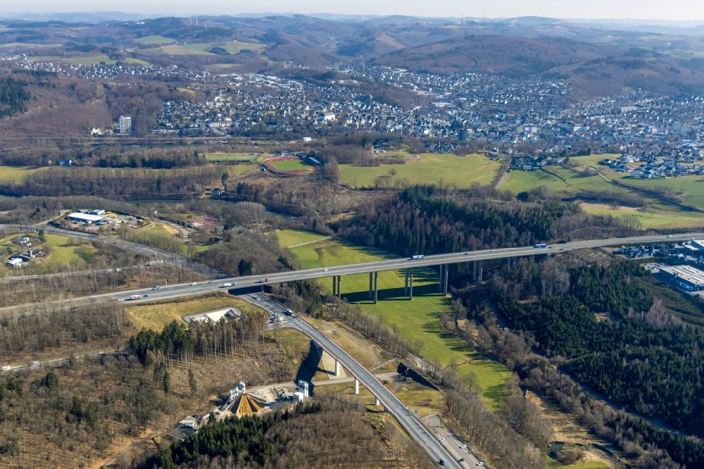 Rüblinghausen aus der Vogelperspektive: Autobahn- Brückenbauwerk der BAB A45 “Talbrücke Rüblinghausen in Rüblinghausen im Bundesland Nordrhein-Westfalen, Deutschland