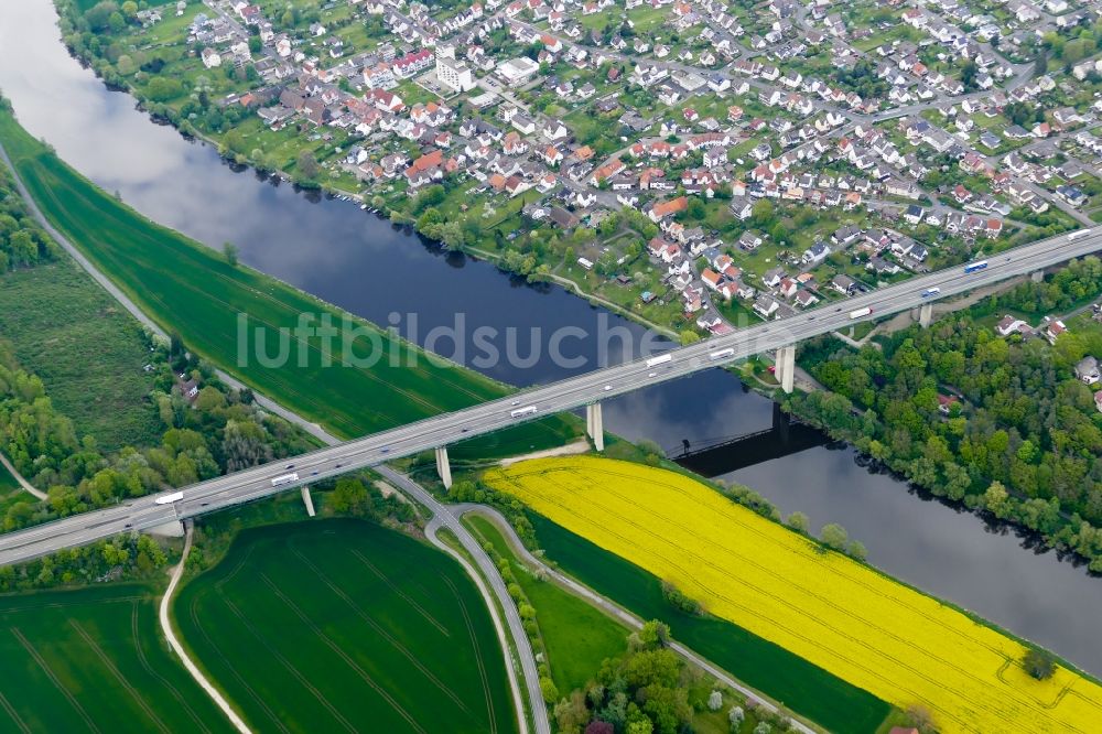 Luftaufnahme Fuldabrück - Autobahn- Brückenbauwerk Bergshäuser Brücke der BAB A44 in Fuldabrück im Bundesland Hessen, Deutschland