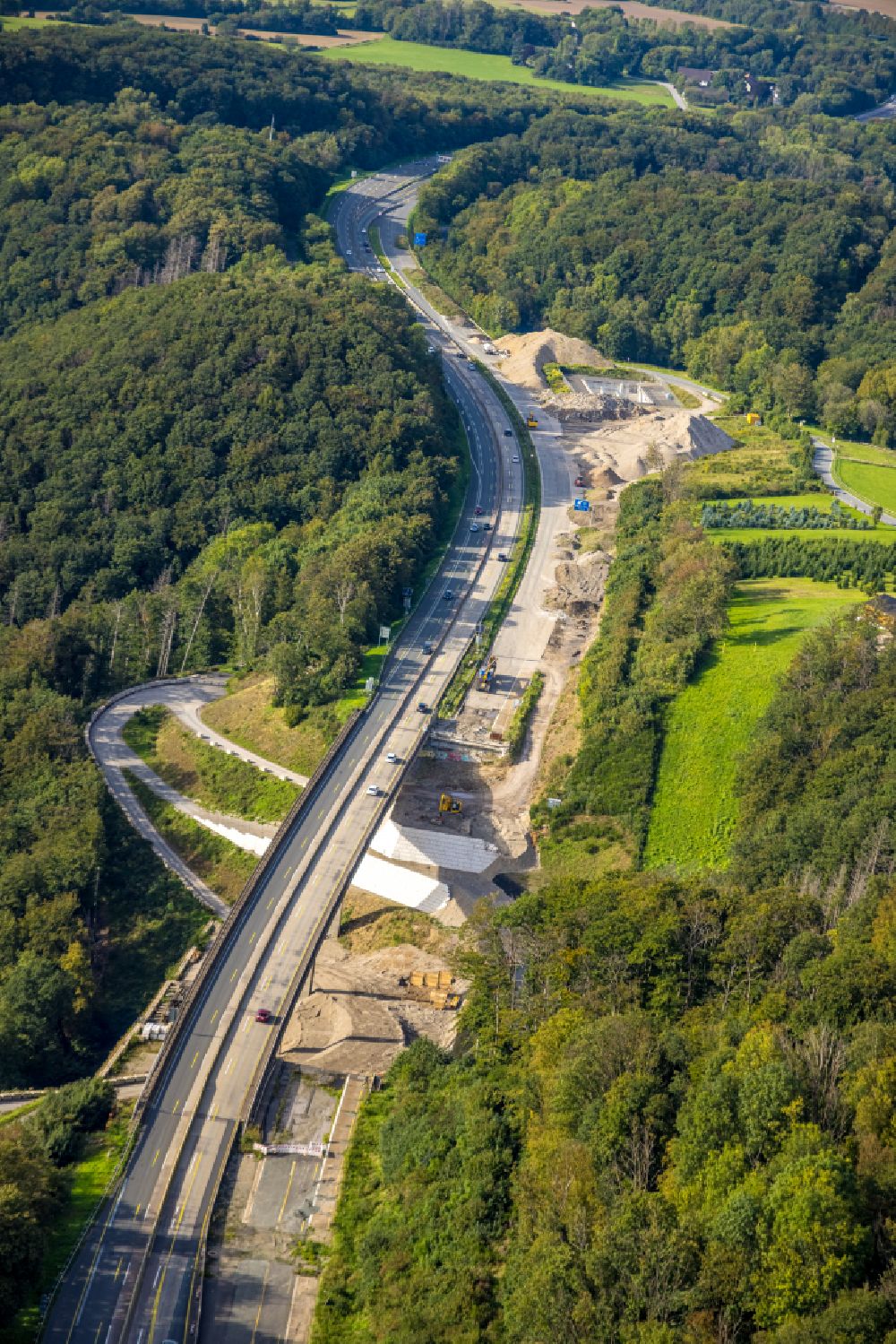 Hagen von oben - Autobahn- Brückenbauwerk Talbrücke Brunsbecke der BAB A45 in Hagen im Bundesland Nordrhein-Westfalen, Deutschland
