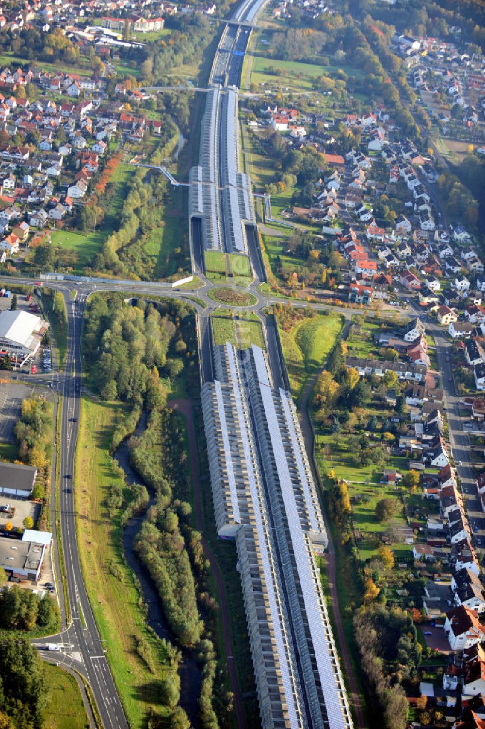 Goldbach von oben - Autobahn / freeway A3 in Goldbach