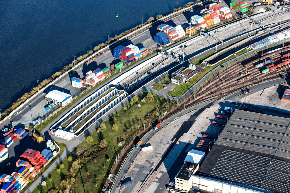 Luftbild Hamburg - Autobahn- Tunnelbauwerk der BAB A7 - Köhlbrand - Elbtunnel im Ortsteil Waltershof in Hamburg, Deutschland