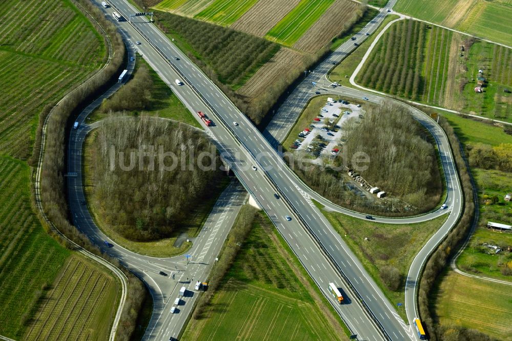 Luftbild Mundelsheim - Autobahnabfahrt der BAB 81 in Mundelsheim im Bundesland Baden-Württemberg, Deutschland