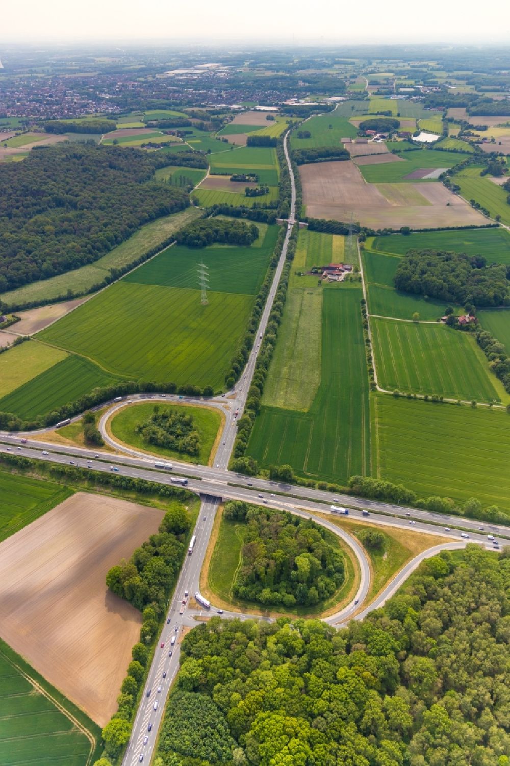 Luftaufnahme Werne - Autobahnabfahrt der BAB A1 - Nordlippestraße in Werne im Bundesland Nordrhein-Westfalen, Deutschland