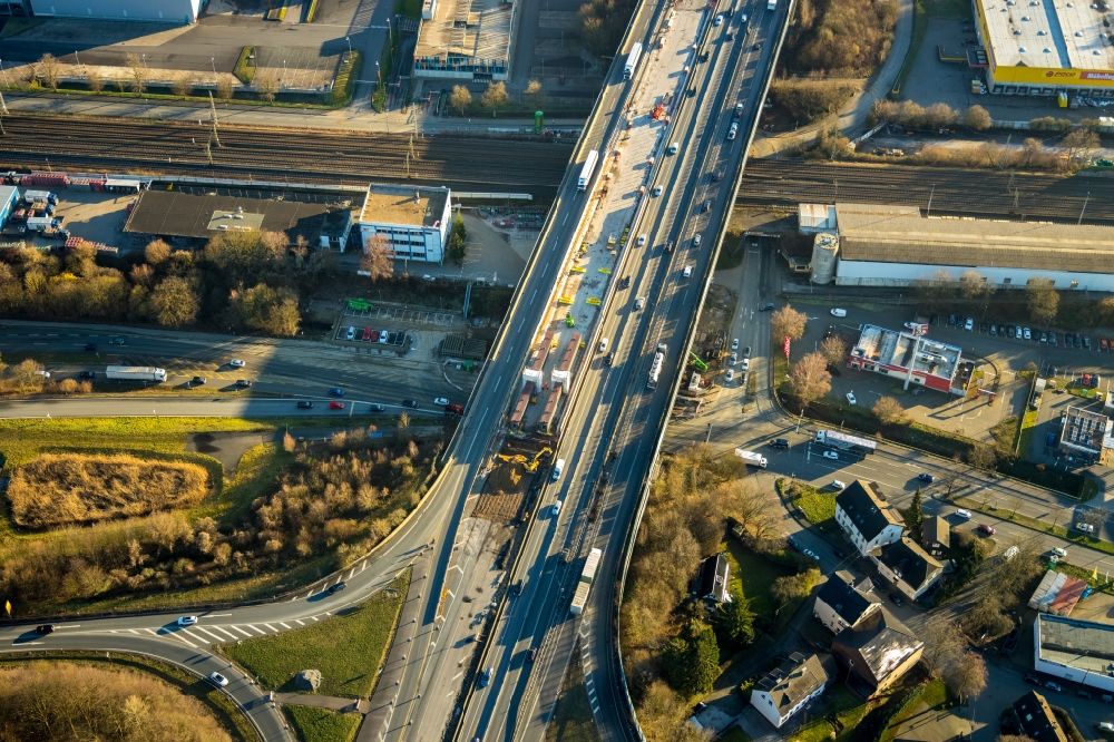 Luftaufnahme Schwelm - Autobahnabfahrt der BAB1 im Ortsteil Jesinghausen in Schwelm im Bundesland Nordrhein-Westfalen, Deutschland