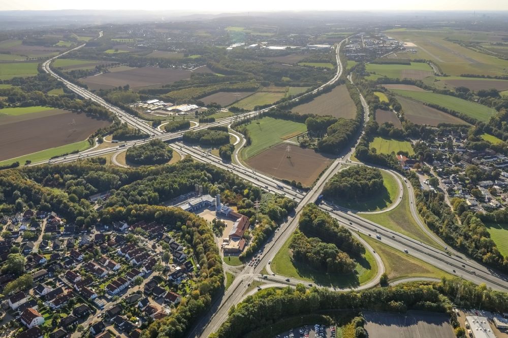 Luftaufnahme Unna - Autobahndreieck- Abfahrt der BAB A1 Dortmund Unna und der Bundesstraße B1 in Unna im Bundesland Nordrhein-Westfalen, Deutschland