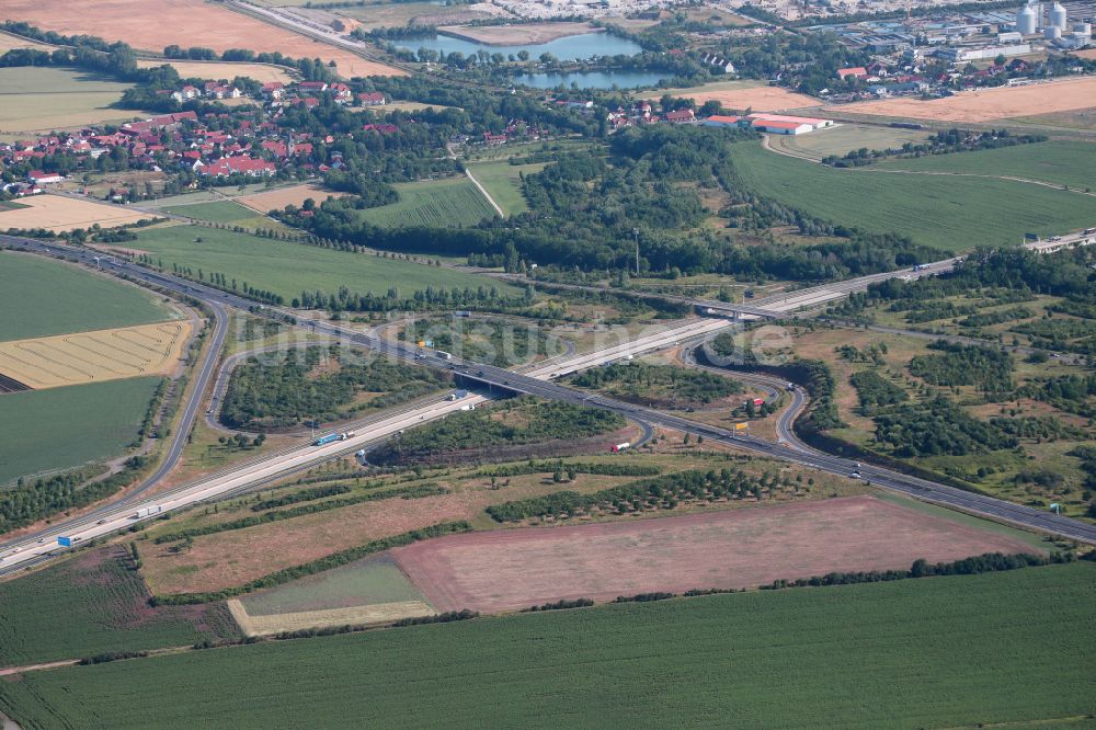 Luftaufnahme Erfurt - Autobahnkreuz der BAB A 4 - 71 Erfurter Kreuz in Erfurt im Bundesland Thüringen, Deutschland