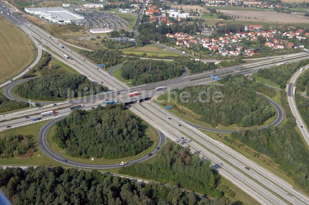 Hermsdorf aus der Vogelperspektive: Autobahnkreuz der BAB A4 und A9 Hermsdorfer Kreuz in Hermsdorf im Bundesland Thüringen, Deutschland