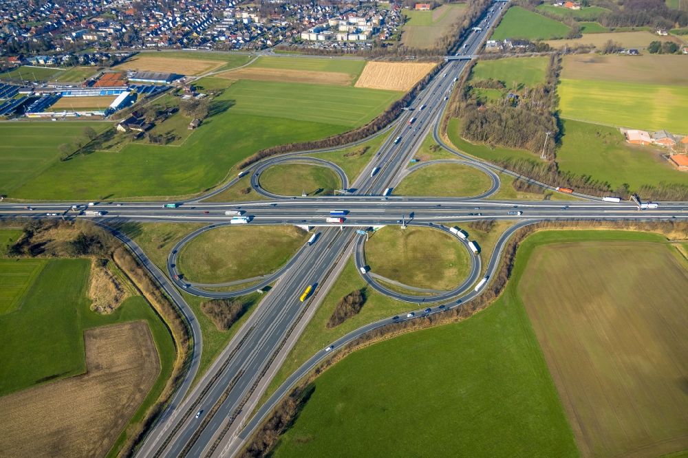 Lotte von oben - Autobahnkreuz der BAB A30 - A1 Kreuz Lotte/Osnabrück in Lotte im Bundesland Nordrhein-Westfalen, Deutschland
